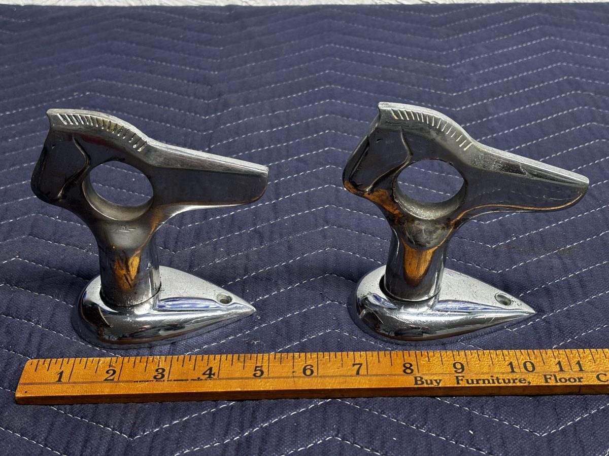 Pair Of Century Horse Head Lift Rings (Fine Thread) photo 9