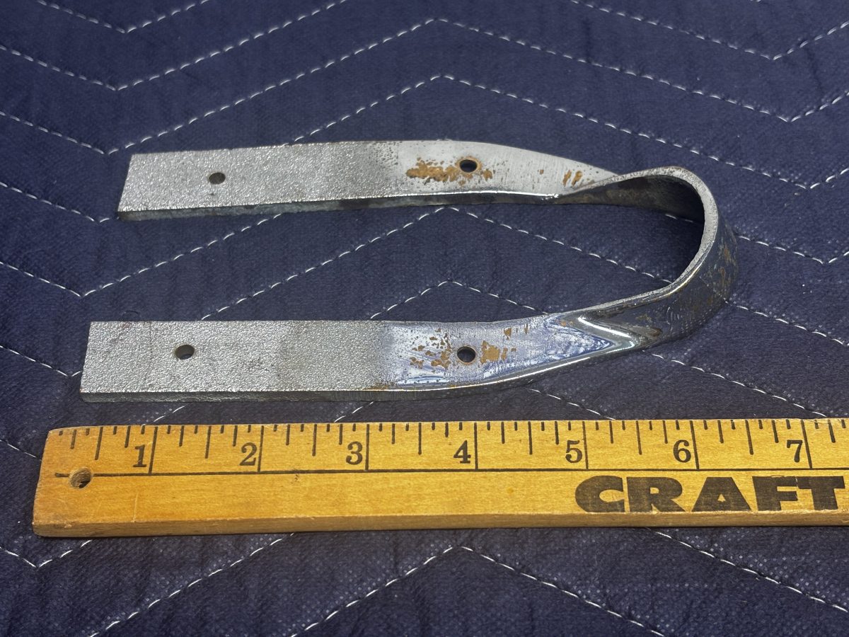 Century Steering Wheel Column Support photo 1