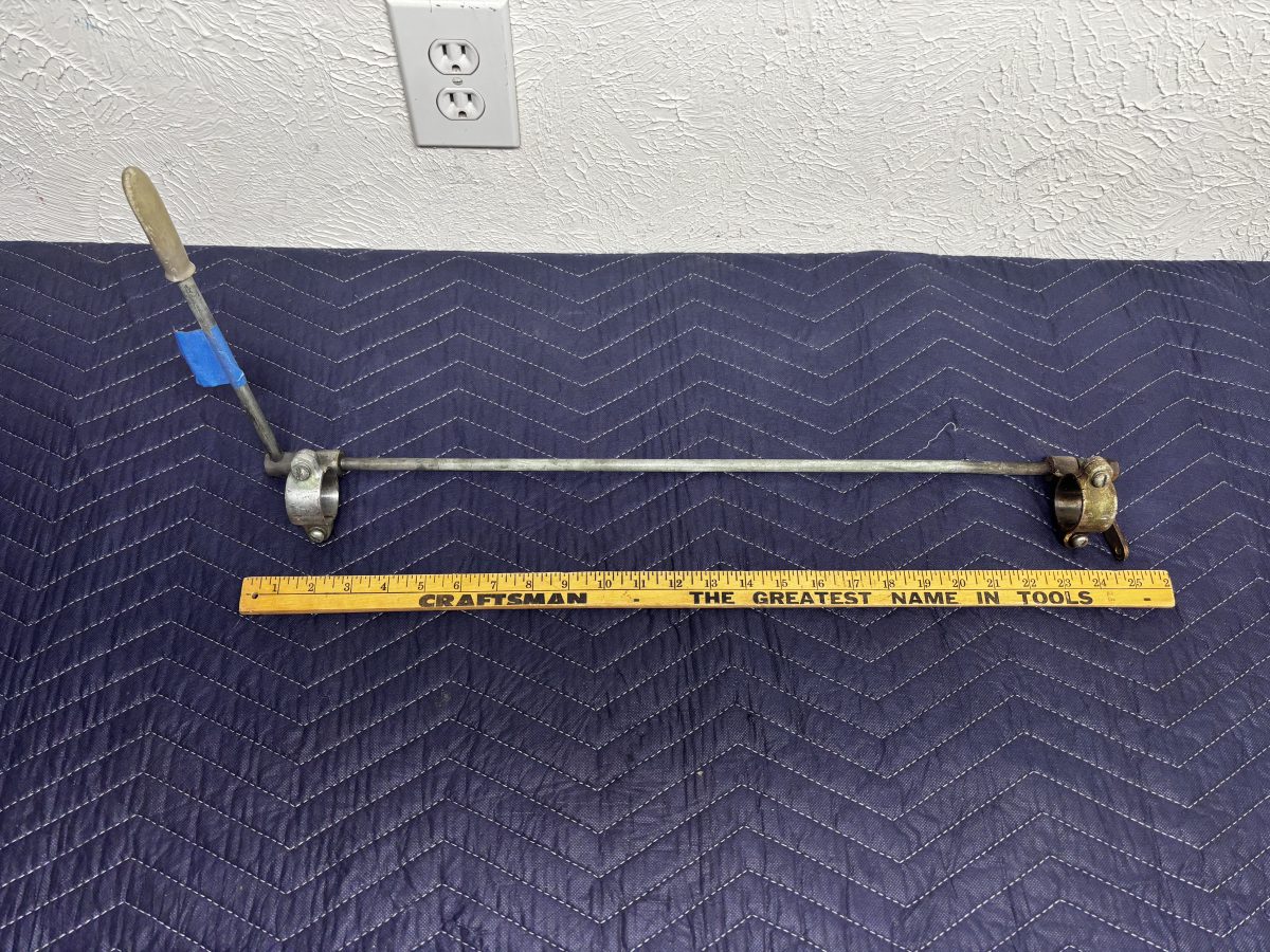 Steering Column Throttle Control (1961 Resorter) photo 1