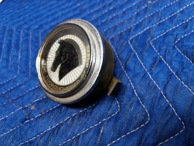The Thoroughbred of Boats Gauge Replacement Dash Emblem photo 1