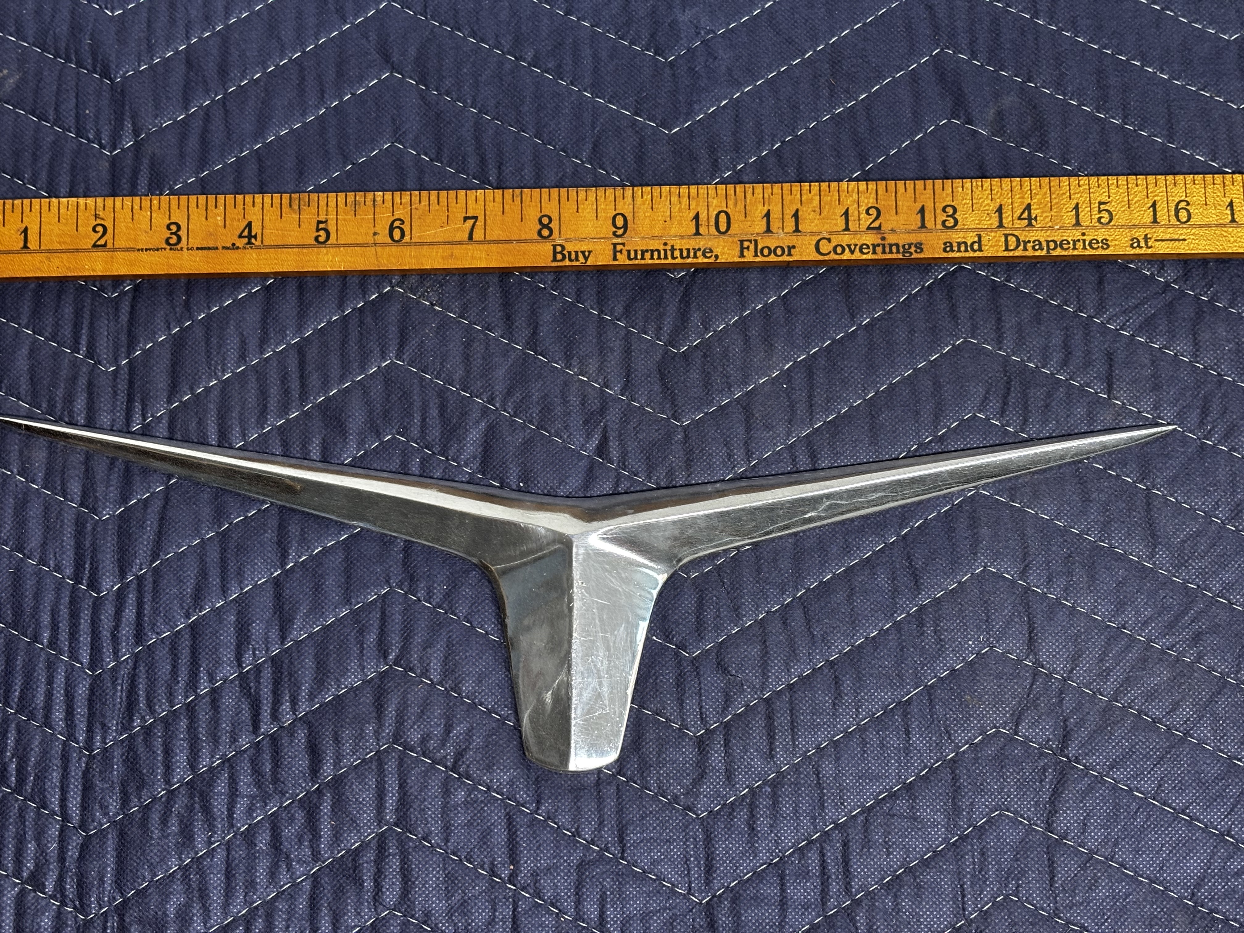 Century Boat Coronado Arabian Dashboard Emblem (1958) photo 1