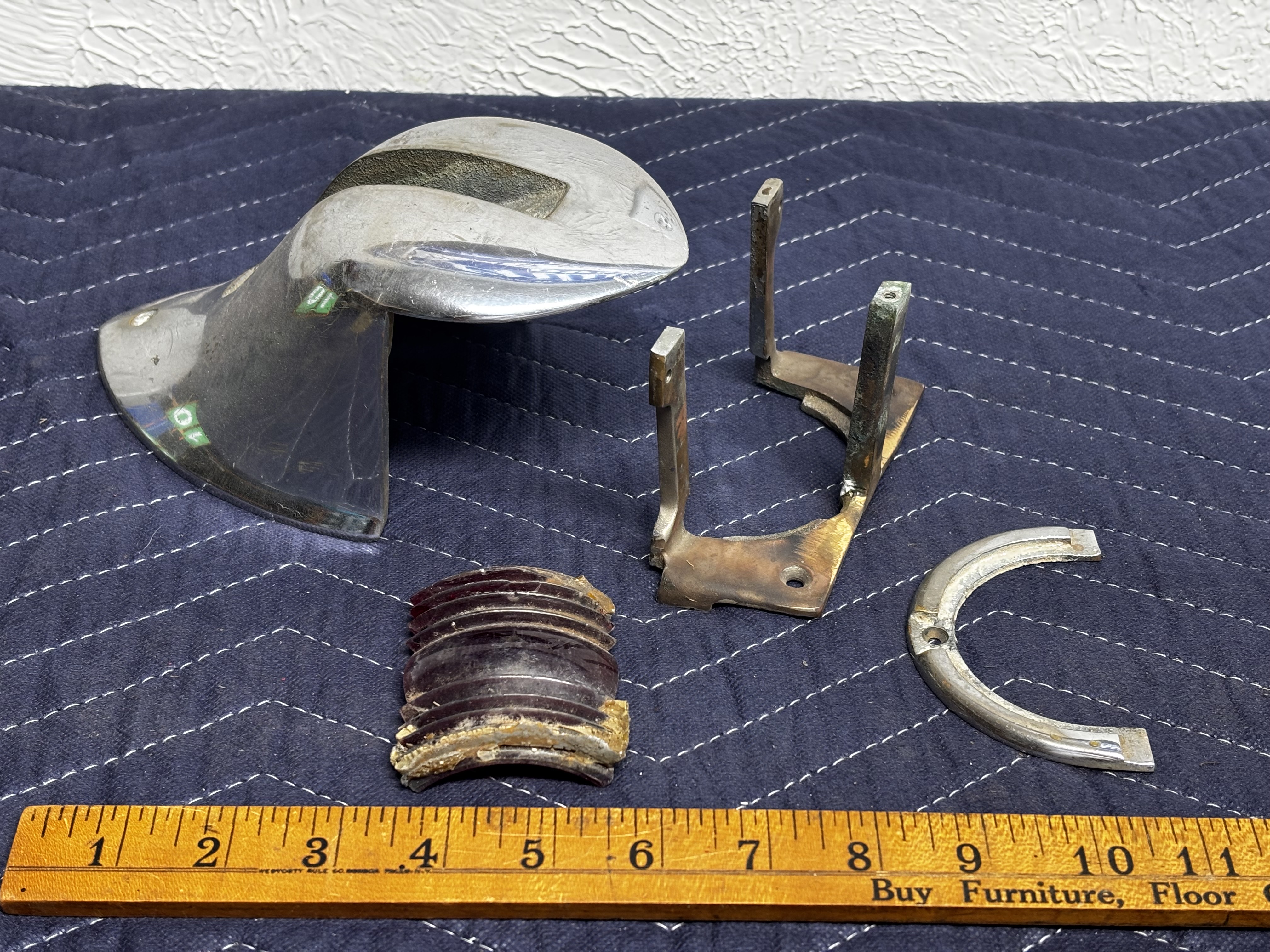 Century Coronado Bow Light 1957-1958 C 713 photo 1