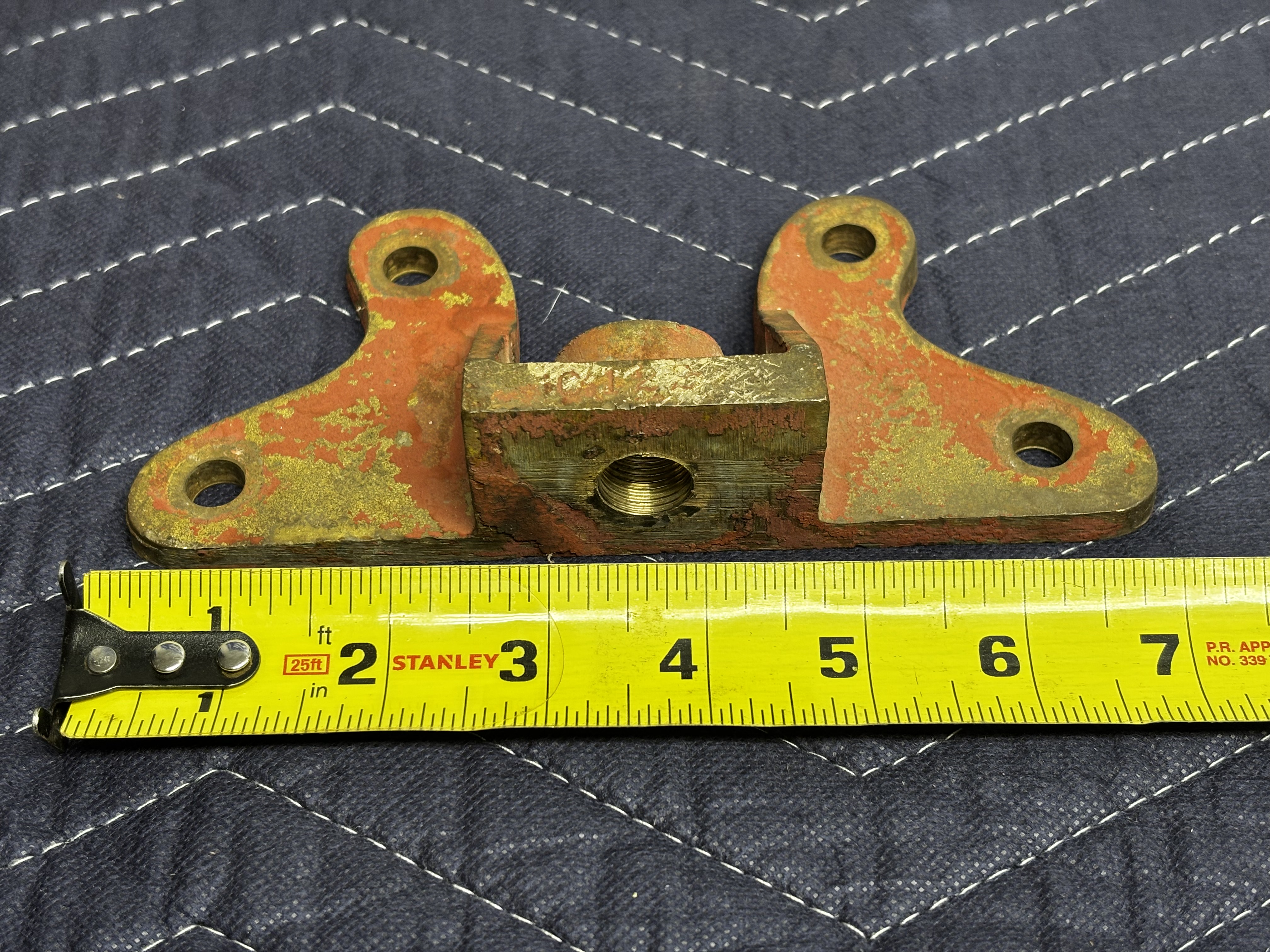 Cenrury Coronado Lifting Ring Rod Mount photo 1