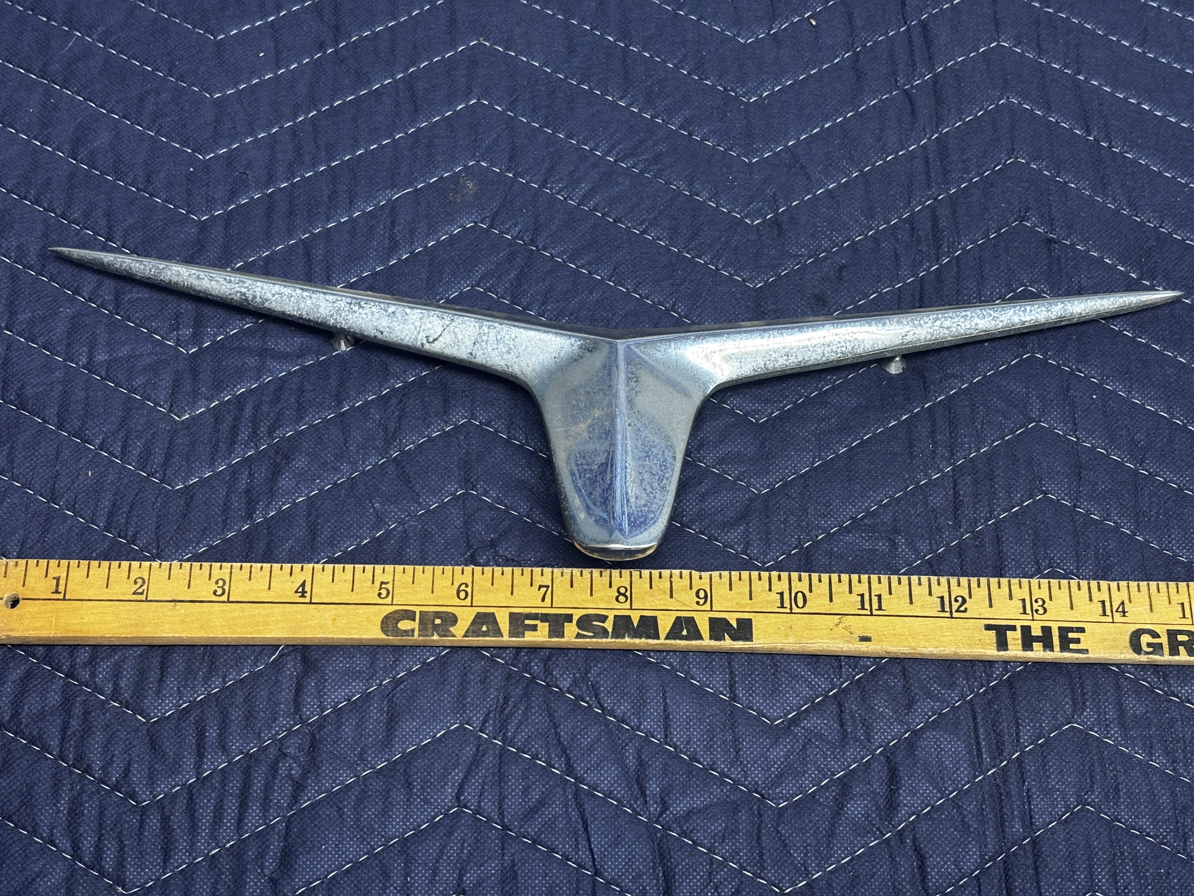 Century Boat Coronado Arabian Dashboard Emblem (1958) photo 2